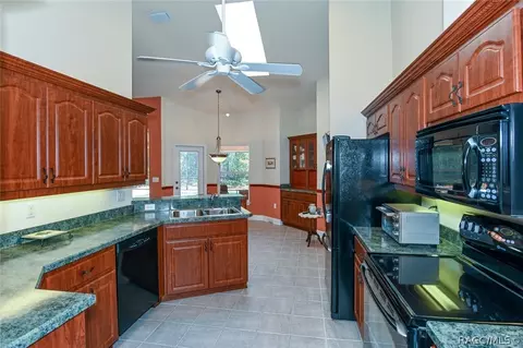 1180 E Mckinley St, Hernando, FL 34442 photo 16