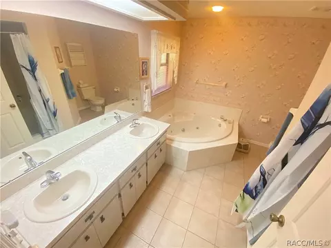 1360 E Silver Thorn Loop, Hernando, FL 34442 photo 25