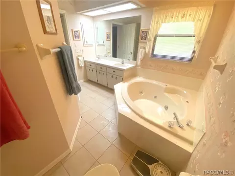 1360 E Silver Thorn Loop, Hernando, FL 34442 photo 26