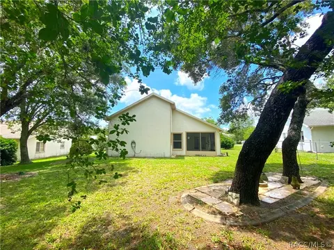 335 N Turkey Pine Loop, Lecanto, FL 34461 photo 4