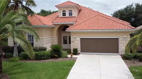 982 W Sun Valley Ct, Hernando, FL 34442 photo 1