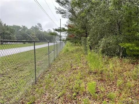 960 E Overdrive Cir, Hernando, FL 34442 photo 12