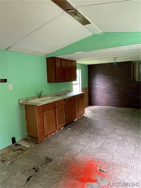 2962 E Spur Ln, Hernando, FL 34442 photo 10