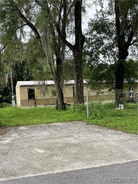2962 E Spur Ln, Hernando, FL 34442 photo 1