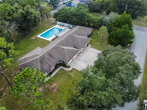 1026 E Rockefeller Ln, Hernando, FL 34442 photo 5