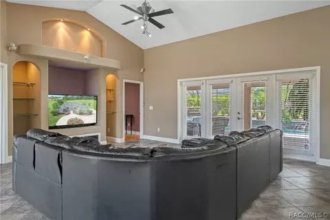 915 E Hartford St, Hernando, FL 34442 photo 10