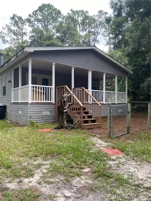 209 Hammock Rd, Inglis, FL 34449 photo 1