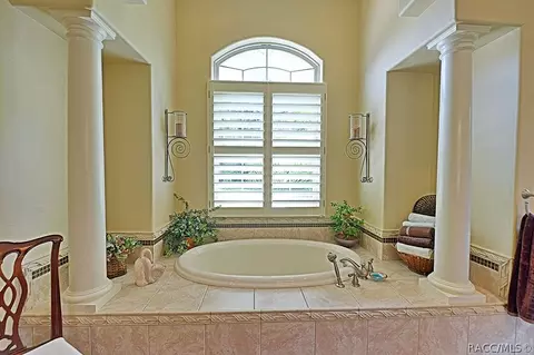 1093 E Withlacoochee Trl, Dunnellon, FL 34434 photo 27