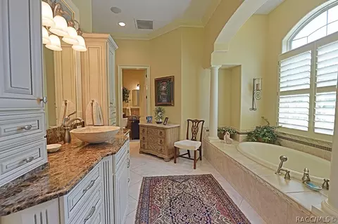 1093 E Withlacoochee Trl, Dunnellon, FL 34434 photo 26