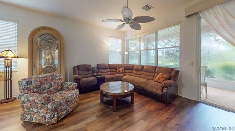 1584 W Spring Meadow Loop, Lecanto, FL 34461 photo 3