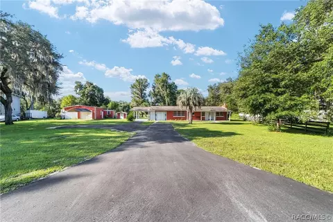 4050 E Shorewood Dr, Hernando, FL 34442 photo 2