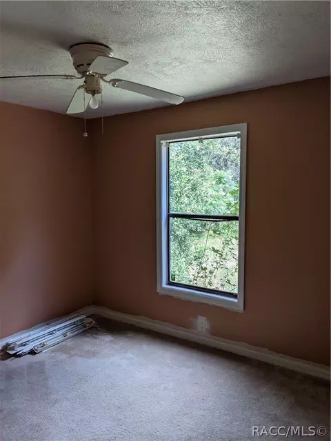 2068 E Kennett Dr, Hernando, FL 34442 photo 10
