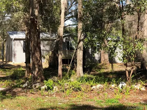 2015 E Dearborn Dr, Hernando, FL 34442 photo 5