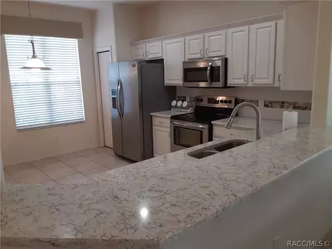 856 W Silver Meadow Loop, Hernando, FL 34442 photo 4