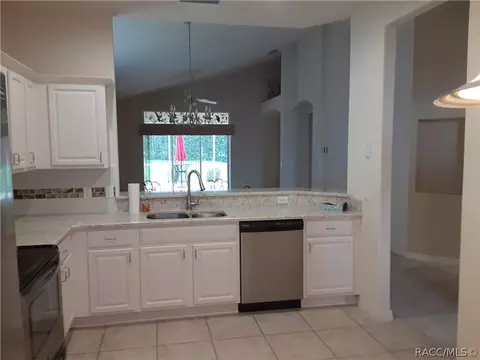 856 W Silver Meadow Loop, Hernando, FL 34442 photo 6
