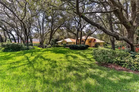 240 W Chase St, Hernando, FL 34442 photo 3