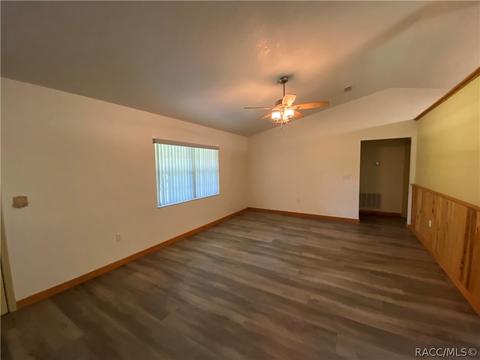 8111 SE 144th Pl, Inglis, FL 34449 photo 6