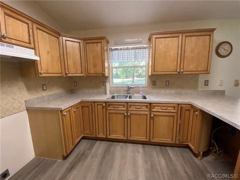 8111 SE 144th Pl, Inglis, FL 34449 photo 8