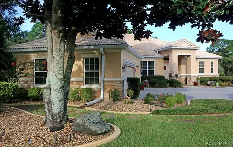 1987 N Eagle Chase Dr, Hernando, FL 34442 photo 2