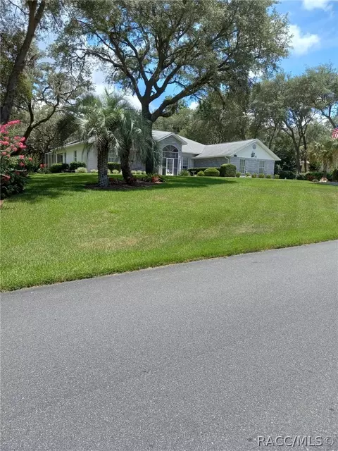 359 W Chase St, Hernando, FL 34442 photo 4