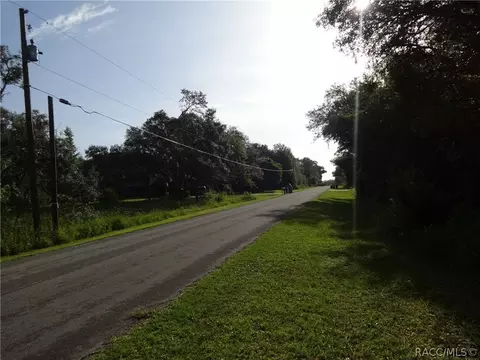 306 W National St, Hernando, FL 34442 photo 7