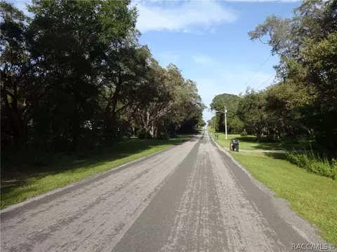 306 W National St, Hernando, FL 34442 photo 6
