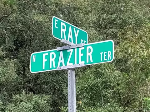 1847 N Frazier Ter, Hernando, FL 34442 photo 2
