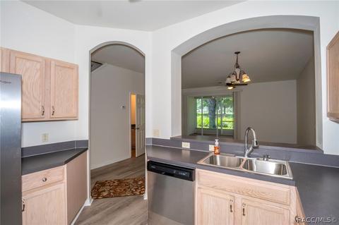 1684 W Spring Meadow Loop, Lecanto, FL 34461 photo 16