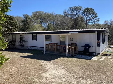 3220 E Deanna Ct, Hernando, FL 34442 photo 1