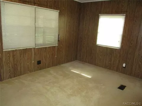 101 Park St, Inglis, FL 34449 photo 8