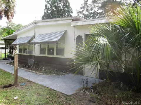 101 Park St, Inglis, FL 34449 photo 1