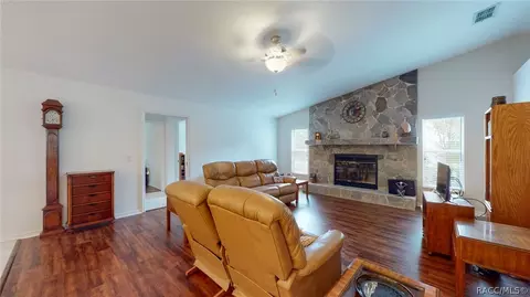 8340 E Fairway Loop, Inverness, FL 34450 photo 6