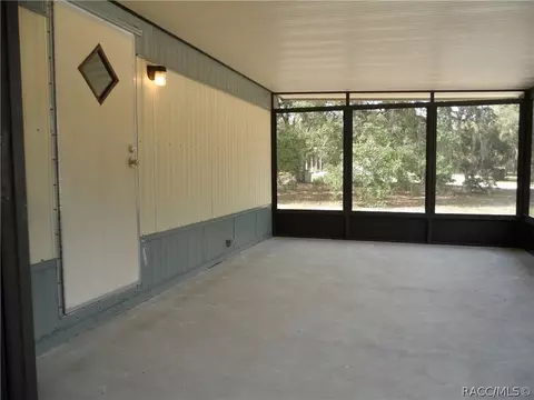 1030 E Winnetka St, Hernando, FL 34442 photo 9