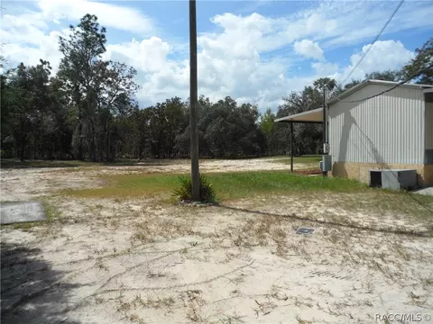 1030 E Winnetka St, Hernando, FL 34442 photo 5