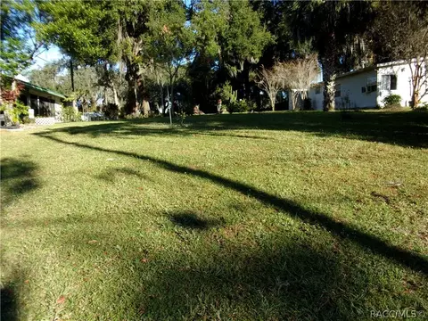 3965 E Lake Park Dr, Hernando, FL 34442 photo 17