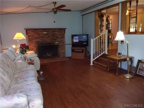 3965 E Lake Park Dr, Hernando, FL 34442 photo 5