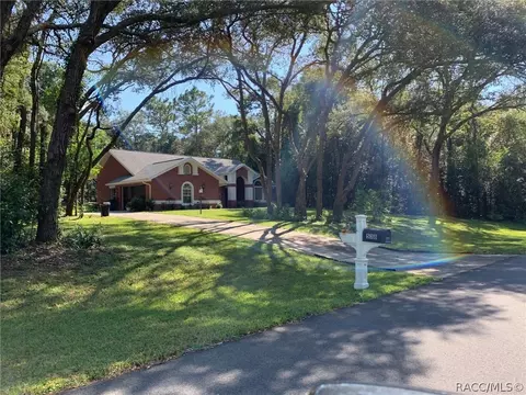 538 W Keller St, Hernando, FL 34442 photo 1