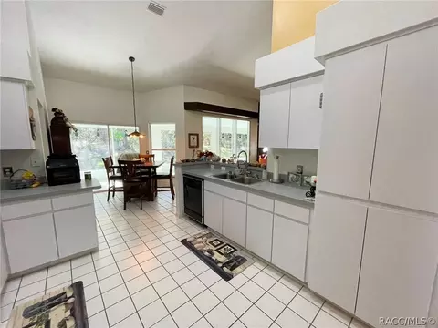 538 W Keller St, Hernando, FL 34442 photo 12