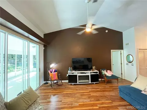 538 W Keller St, Hernando, FL 34442 photo 5