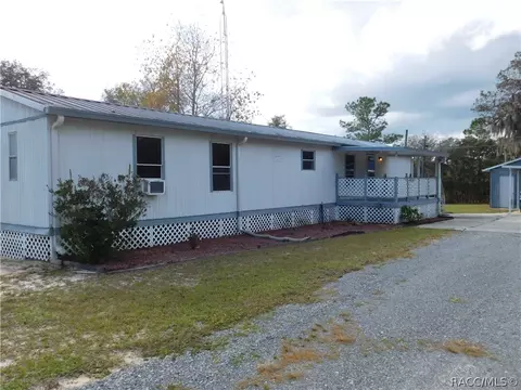 560 E Winnetka St, Hernando, FL 34442 photo 2