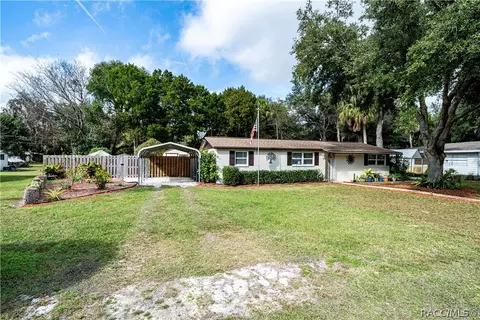40 Risher Ave, Inglis, FL 34449 photo 3