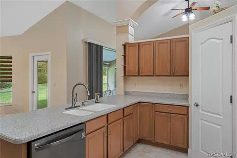 3912 N Indianhead Rd, Hernando, FL 34442 photo 17
