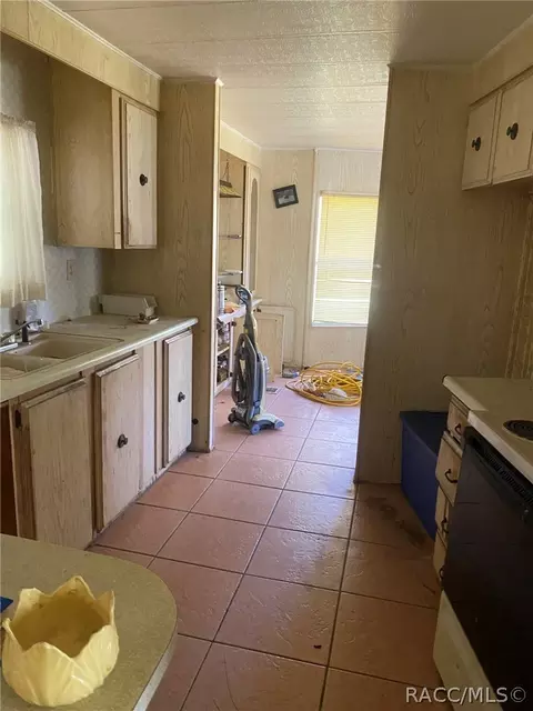 182 Palm St, Inglis, FL 34449 photo 9