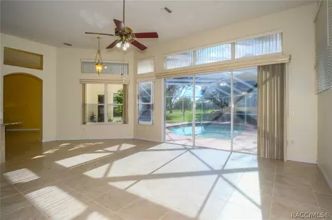 339 W Redsox Path, Hernando, FL 34442 photo 9