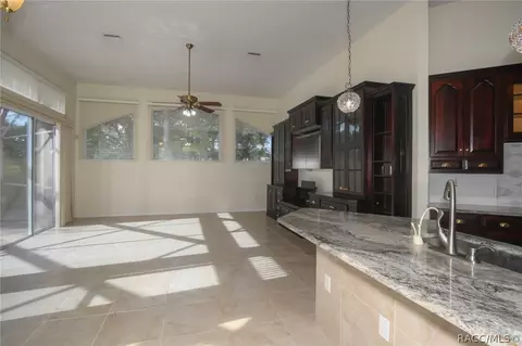 339 W Redsox Path, Hernando, FL 34442 photo 7