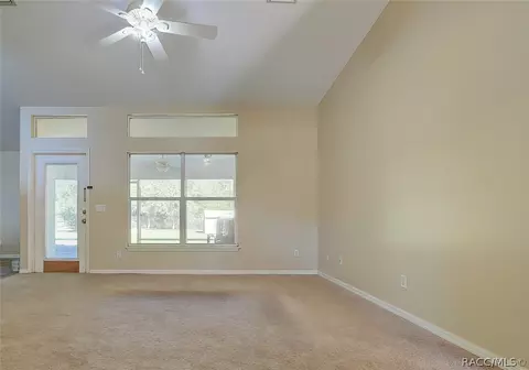 1719 E Humphrey Ln, Hernando, FL 34442 photo 5
