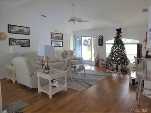 3145 E Sweet Meadow Ct, Hernando, FL 34442 photo 2