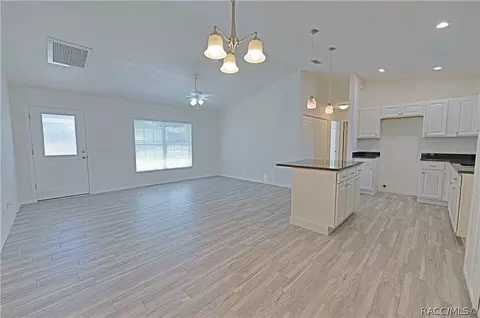 3675 E Diamond Ln, Hernando, FL 34442 photo 9