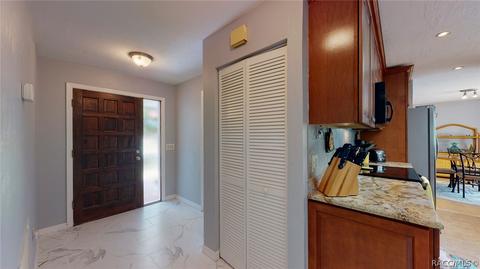 260 E Dakota Ct, Hernando, FL 34442 photo 8
