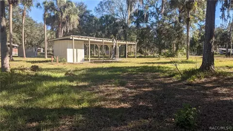 5651 SE 194 Ln, Inglis, FL 34449 photo 3